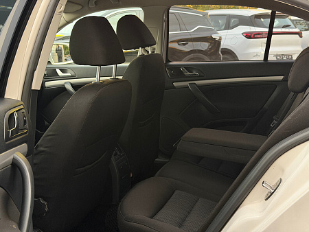 Skoda Octavia 1.8 AT (152 л.с.), 2012 Skoda Octavia 1.8 AT (152 л.с.), 2012 — купить в Нижнем Новгороде