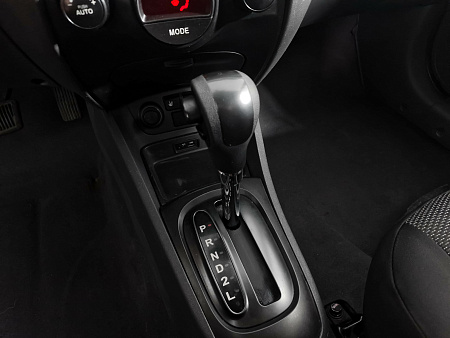 Kia Rio 1.4 AT (95 л.с.), 2010 Kia Rio 1.4 AT (95 л.с.), 2010 — купить в Нижнем Новгороде