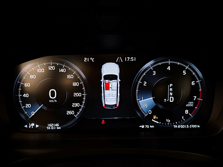 Volvo V90 Cross Country 2.0 AT (249 л.с.) 4WD, 2021 — купить в Нижнем Новгороде