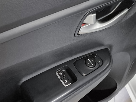 Kia Rio 1.6 AT (123 л.с.), 2020 — купить в Нижнем Новгороде