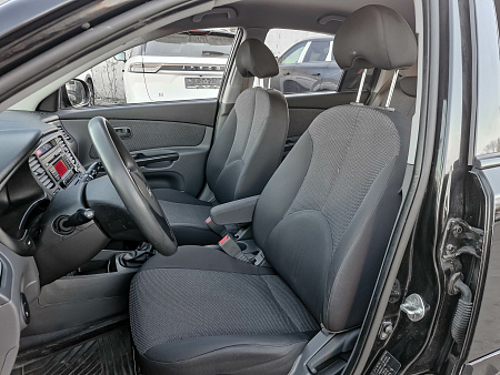 Kia Rio 1.4 MT (95 л.с.), 2010 Kia Rio 1.4 MT (95 л.с.), 2010 — купить в Нижнем Новгороде