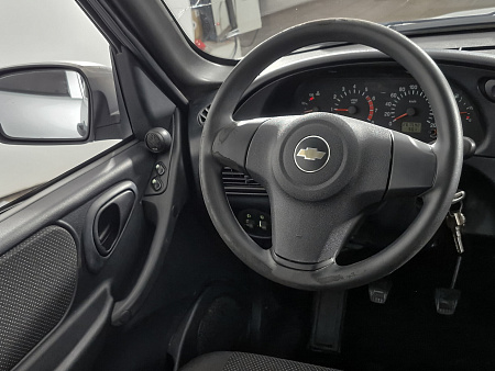 Chevrolet Niva 1.7 MT (80 л.с.) 4WD, 2012 Chevrolet Niva 1.7 MT (80 л.с.) 4WD, 2012 — купить в Нижнем Новгороде