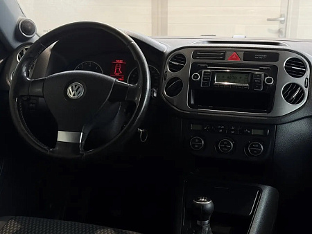 Volkswagen Tiguan 1.4 MT (150 л.с.), 2008 — купить в Нижнем Новгороде