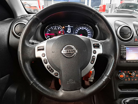 Nissan Qashqai 2.0 MT (141 л.с.) 4WD, 2012 Nissan Qashqai 2.0 MT (141 л.с.) 4WD, 2012 — купить в Нижнем Новгороде
