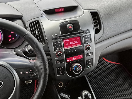 Kia Cerato 2.0 AT (150 л.с.), 2011 Kia Cerato 2.0 AT (150 л.с.), 2011 — купить в Нижнем Новгороде