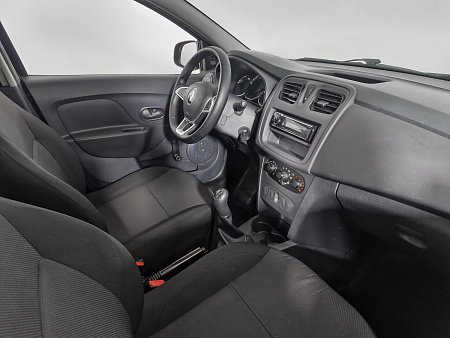 Renault Logan 1.6 MT (82 л.с.), 2021 Renault Logan 1.6 MT (82 л.с.), 2021 — купить в Нижнем Новгороде