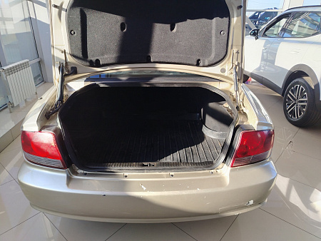 Hyundai Sonata 2.0 MT (131 л.с.), 2004 Hyundai Sonata 2.0 MT (131 л.с.), 2004 — купить в Нижнем Новгороде