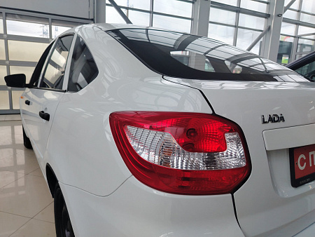 Lada (Ваз) Granta 1.6 MT (87 л.с.), 2015 Lada (Ваз) Granta 1.6 MT (87 л.с.), 2015 — купить в Нижнем Новгороде