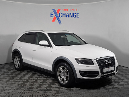 Audi Q5 2.0 AMT (211 л.с.) 4WD, 2009 Audi Q5 2.0 AMT (211 л.с.) 4WD, 2009 — купить в Нижнем Новгороде