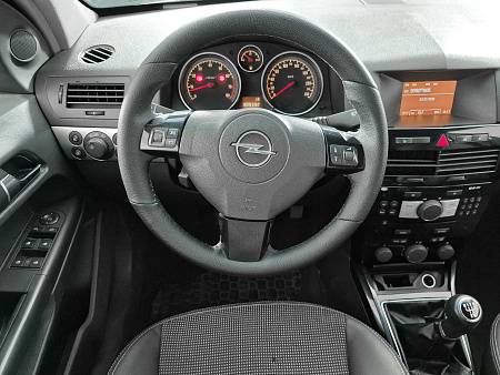 Opel Astra 1.8 MT (140 л.с.), 2007 Opel Astra 1.8 MT (140 л.с.), 2007 — купить в Нижнем Новгороде