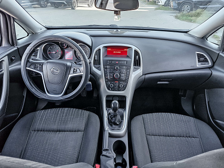 Opel Astra 1.6 MT (115 л.с.), 2012 Opel Astra 1.6 MT (115 л.с.), 2012 — купить в Нижнем Новгороде