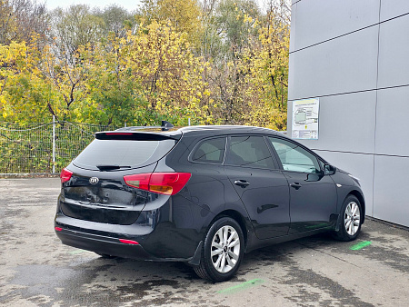 Kia Ceed 1.6 AT (130 л.с.), 2017 Kia Ceed 1.6 AT (130 л.с.), 2017 — купить в Нижнем Новгороде