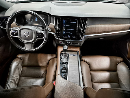 Volvo V90 Cross Country 2.0 AT (249 л.с.) 4WD, 2021 — купить в Нижнем Новгороде