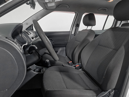 Skoda Fabia 1.6 AT (105 л.с.), 2013 Skoda Fabia 1.6 AT (105 л.с.), 2013 — купить в Нижнем Новгороде