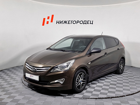 Hyundai Solaris 1.4 AT (107 л.с.), 2015 Hyundai Solaris 1.4 AT (107 л.с.), 2015 — купить в Нижнем Новгороде
