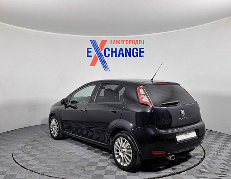 Fiat Punto 1.4 AMT (77 л.с.), 2012 Fiat Punto 1.4 AMT (77 л.с.), 2012 — купить в Нижнем Новгороде