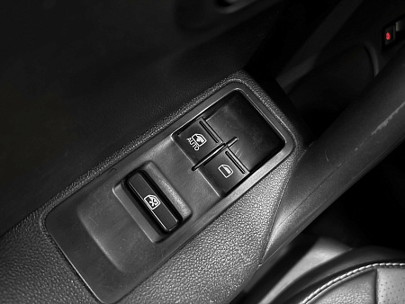 Volkswagen Polo 1.6 AT (105 л.с.), 2014 Volkswagen Polo 1.6 AT (105 л.с.), 2014 — купить в Нижнем Новгороде