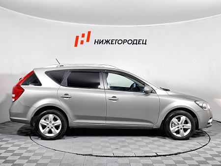 Kia Ceed 1.6 AT (122 л.с.), 2011 — купить в Нижнем Новгороде
