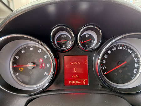 Opel Astra 1.6 MT (115 л.с.), 2012 — купить в Нижнем Новгороде