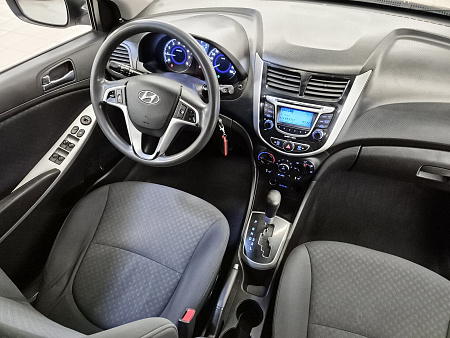 Hyundai Solaris 1.6 AT (123 л.с.), 2012 — купить в Нижнем Новгороде
