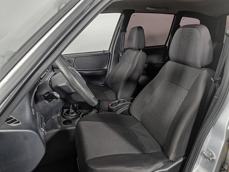 Chevrolet Niva 1.7 MT (80 л.с.) 4WD, 2012 Chevrolet Niva 1.7 MT (80 л.с.) 4WD, 2012 — купить в Нижнем Новгороде