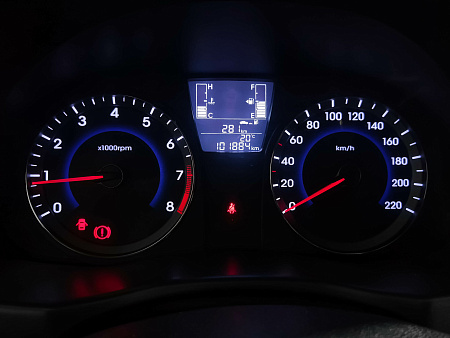 Hyundai Solaris 1.4 MT (107 л.с.), 2016 Hyundai Solaris 1.4 MT (107 л.с.), 2016 — купить в Нижнем Новгороде