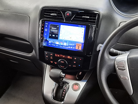 Nissan Serena 2.0hyb CVT (147 л.с.), 2015 Nissan Serena 2.0hyb CVT (147 л.с.), 2015 — купить в Нижнем Новгороде