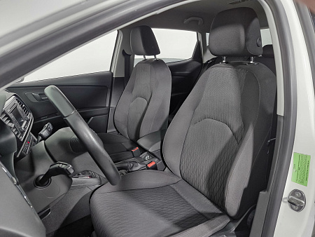 SEAT Leon 1.2 AMT (105 л.с.), 2013 — купить в Нижнем Новгороде