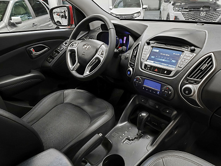 Hyundai ix35 2.0 AT (150 л.с.) 4WD, 2010 Hyundai ix35 2.0 AT (150 л.с.) 4WD, 2010 — купить в Нижнем Новгороде
