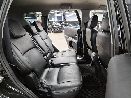 Mitsubishi Outlander 2.0 CVT (147 л.с.) 4WD, 2010 Mitsubishi Outlander 2.0 CVT (147 л.с.) 4WD, 2010 — купить в Нижнем Новгороде