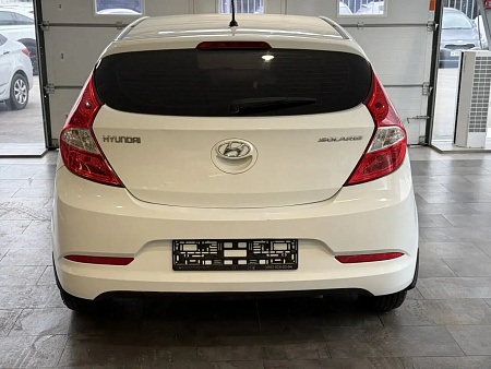 Hyundai Solaris 1.6 AT (123 л.с.), 2015 — купить в Нижнем Новгороде