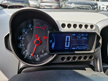 Chevrolet Aveo 1.6 MT (115 л.с.), 2014 — купить в Нижнем Новгороде