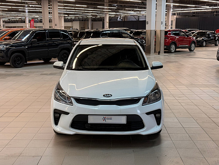 Kia Rio 1.4 MT (100 л.с.), 2018 — купить в Нижнем Новгороде