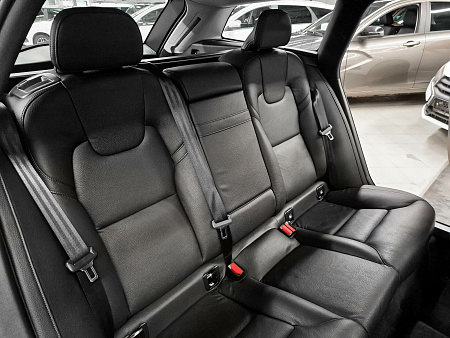 Volvo V90 Cross Country 2.0 AT (249 л.с.) 4WD, 2021 — купить в Нижнем Новгороде
