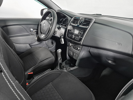 Renault Sandero 1.6 MT (102 л.с.), 2016 Renault Sandero 1.6 MT (102 л.с.), 2016 — купить в Нижнем Новгороде