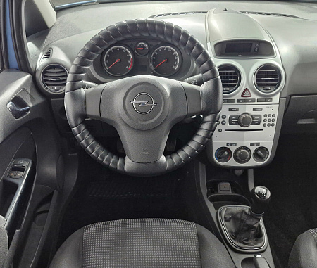 Opel Corsa 1.2 MT (85 л.с.), 2013 — купить в Нижнем Новгороде