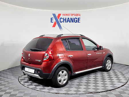 Renault Sandero Stepway 1.6 AT (103 л.с.), 2012 — купить в Нижнем Новгороде