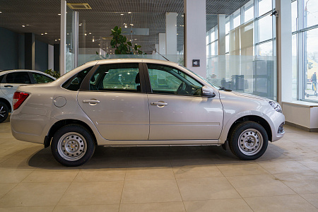Lada (Ваз) Granta 1.6 MT (90 л.с.), 2025 — купить в Нижнем Новгороде