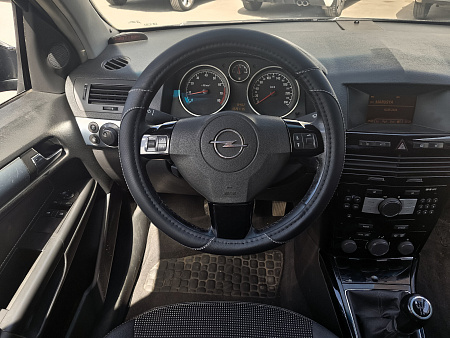 Opel Astra 1.8 MT (140 л.с.), 2008 Opel Astra 1.8 MT (140 л.с.), 2008 — купить в Нижнем Новгороде