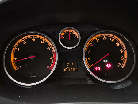 Opel Corsa 1.4 AT (90 л.с.), 2007 — купить в Нижнем Новгороде