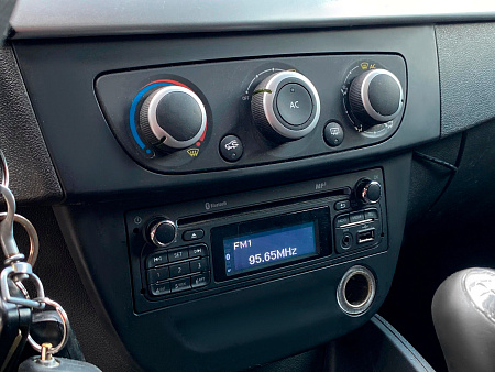 Renault Megane 1.6 MT (106 л.с.), 2014 Renault Megane 1.6 MT (106 л.с.), 2014 — купить в Нижнем Новгороде