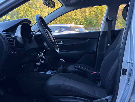 Kia Rio 1.6 MT (123 л.с.), 2022 Kia Rio 1.6 MT (123 л.с.), 2022 — купить в Нижнем Новгороде