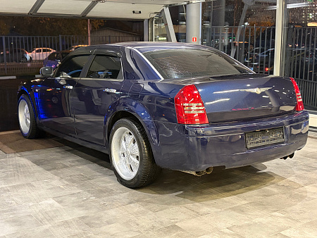Chrysler 300C 3.5 AT (249 л.с.), 2004 Chrysler 300C 3.5 AT (249 л.с.), 2004 — купить в Нижнем Новгороде