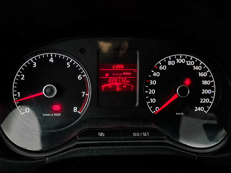 Volkswagen Polo 1.6 MT (105 л.с.), 2011 — купить в Нижнем Новгороде