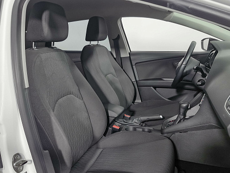 SEAT Leon 1.2 AMT (105 л.с.), 2013 — купить в Нижнем Новгороде