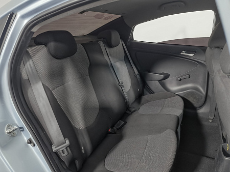Hyundai Solaris 1.4 MT (107 л.с.), 2011 — купить в Нижнем Новгороде