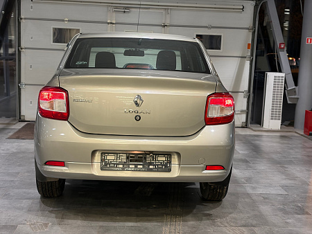 Renault Logan 1.6 MT (82 л.с.), 2018 — купить в Нижнем Новгороде