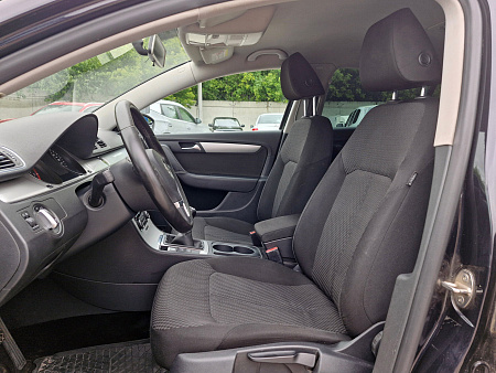 Volkswagen Passat 1.4 MT (122 л.с.), 2011 — купить в Нижнем Новгороде