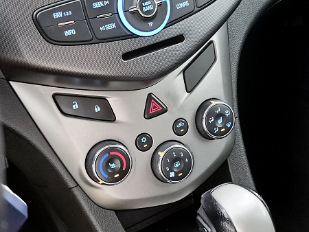 Chevrolet Aveo 1.6 AT (115 л.с.), 2013 Chevrolet Aveo 1.6 AT (115 л.с.), 2013 — купить в Нижнем Новгороде