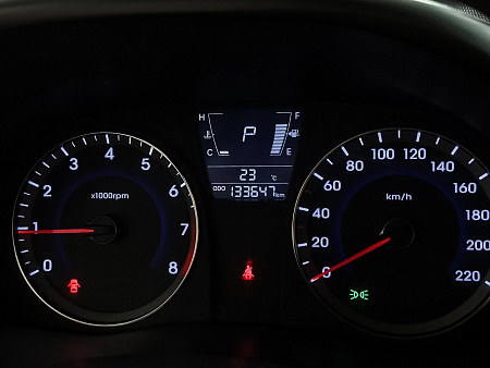 Hyundai Solaris 1.4 AT (107 л.с.), 2014 Hyundai Solaris 1.4 AT (107 л.с.), 2014 — купить в Нижнем Новгороде